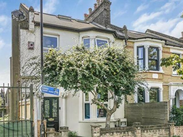 House for sale in City of London, Greater London
