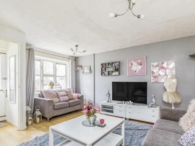 House for sale in Spring Vale, Hampshire