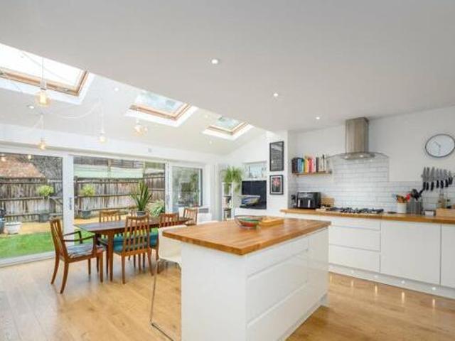 House for sale in Weybridge, Elmbridge