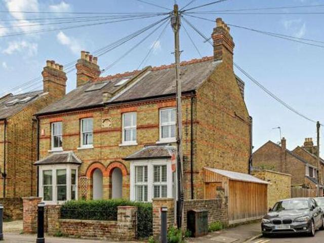House for sale in Lambourn, West Berkshire