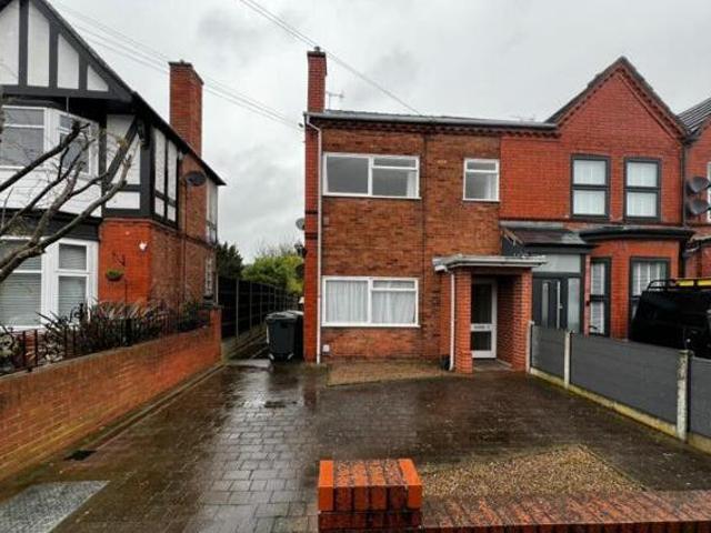 House for sale in Blackpole, Worcestershire