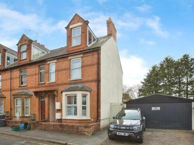 House for sale in Yeovil, Somerset