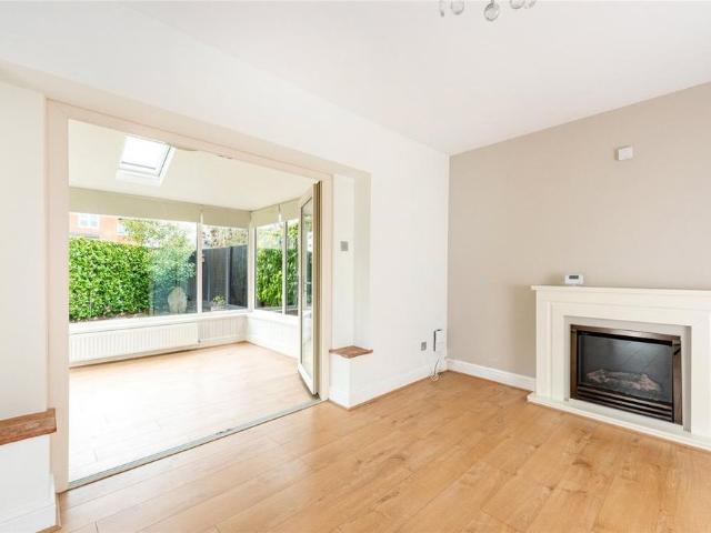 House for rent in Thornborough, Buckinghamshire