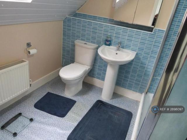 House for rent in Hamilton, Old Wharf