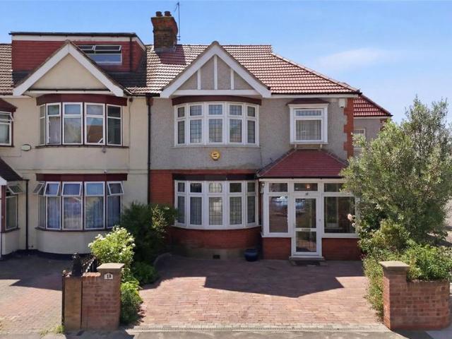House for rent in Gants Hill, Greater London