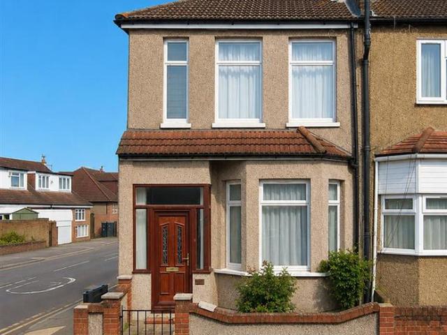 House for rent in Ponders End, Greater London