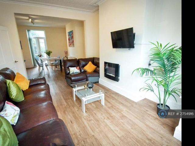 House for rent in Crookes, Isle Of Man