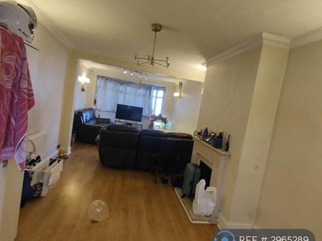 House for rent in Lane, Greater London