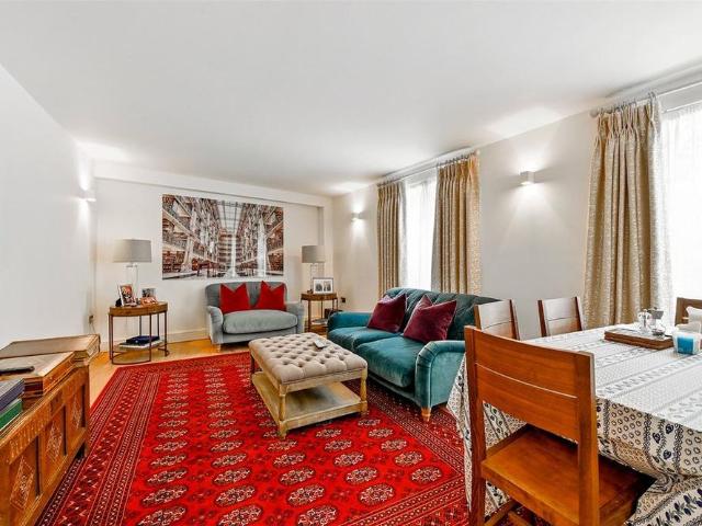 House for rent in Clewer New Town, Windsor