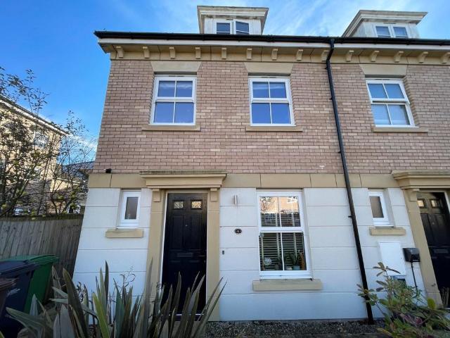 House for rent in Newton Kyme cum Toulston, York and North Yorkshire