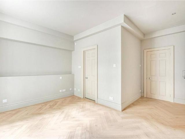 House for rent in Paddington, Greater London