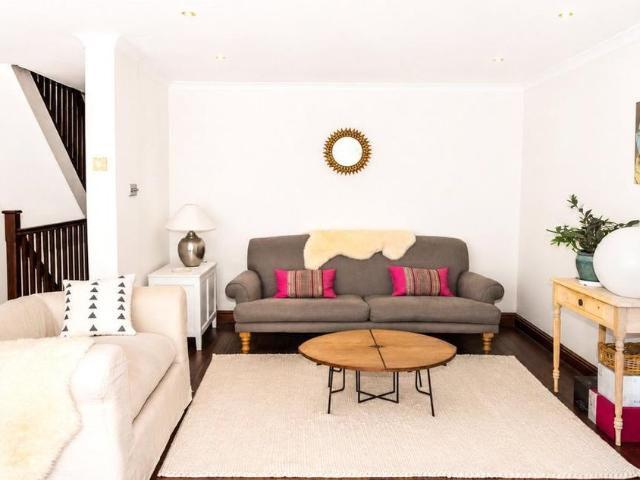 House for rent in Hotwells, Feckenham