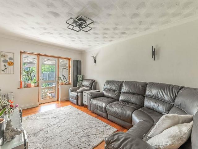 House for rent in Lane, Greater London