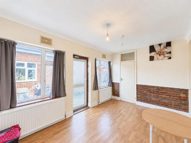House for rent in London Borough of Ealing, Greater London