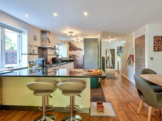 House for rent in Blackhills, Surrey