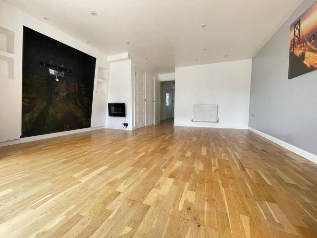 House for rent in Dunstable, Bedfordshire