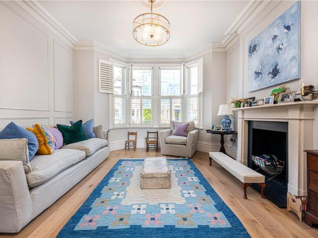 House for rent in London Borough of Wandsworth, Greater London