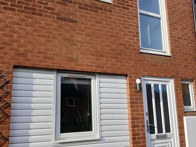 House for rent in Clover Hill, East Bank