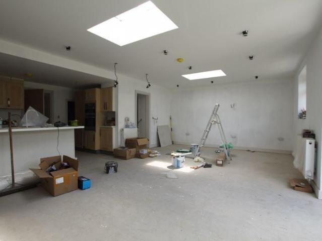 House for rent in Pengam Green, Falcon Lodge