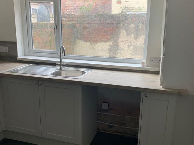 House for rent in Elm Park, Calderstones