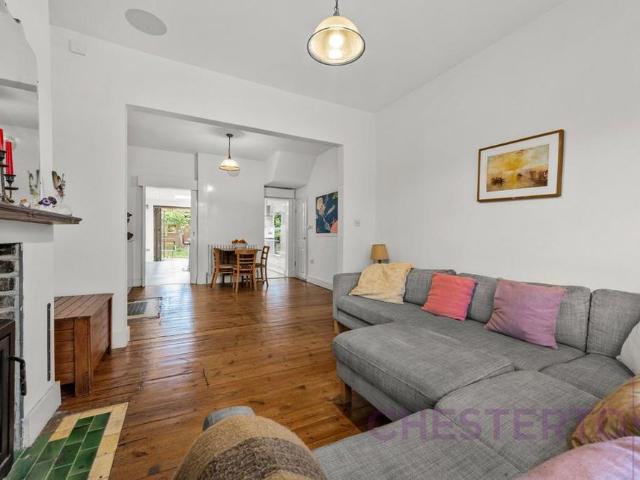 House for rent in London Borough of Newham, Greater London