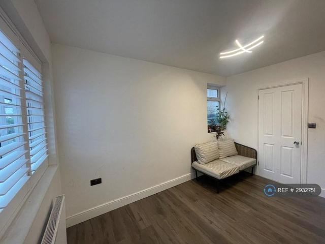 House for rent in Lane, Greater London