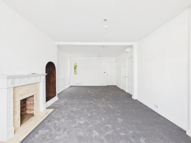 House for rent in Holbrooks, West Midlands