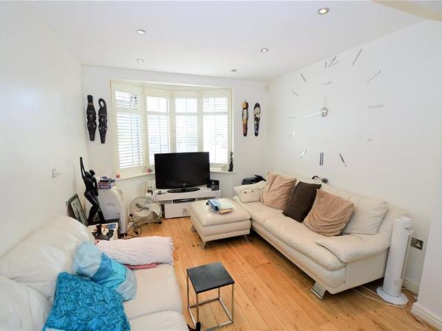 House for rent in London Borough of Lewisham, Greater London