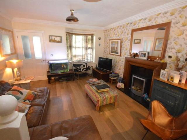 House for rent in Oak Hill Park, Calderstones