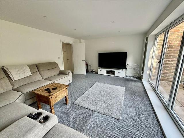 House for rent in Millmead, Acol