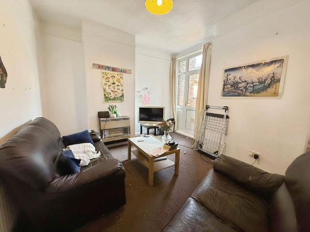 House for rent in Georgia, Greater Manchester