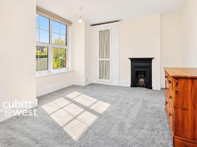 House for rent in Arundel, Clapham
