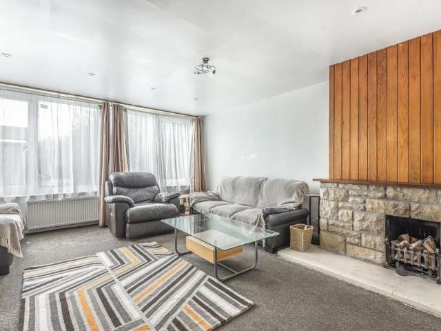 House for rent in Town Furze, The Slade