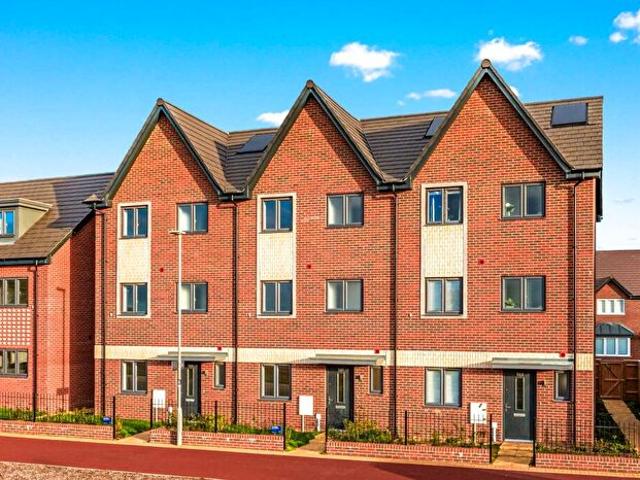 Apartment for rent in Whitehouse, Milton Keynes