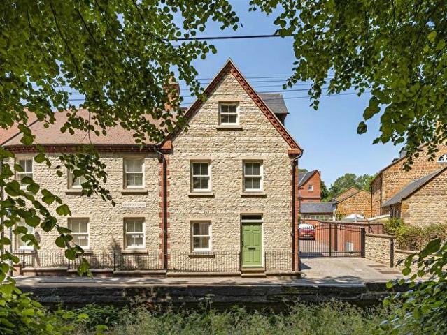 Apartment for rent in Towcester, Northamptonshire