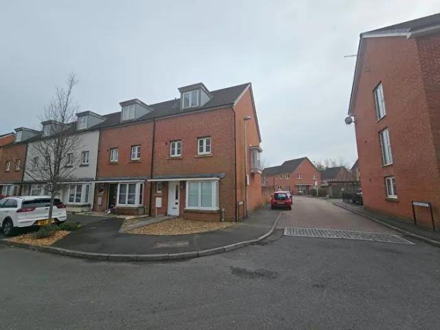 Apartment for rent in Hafod, Swansea