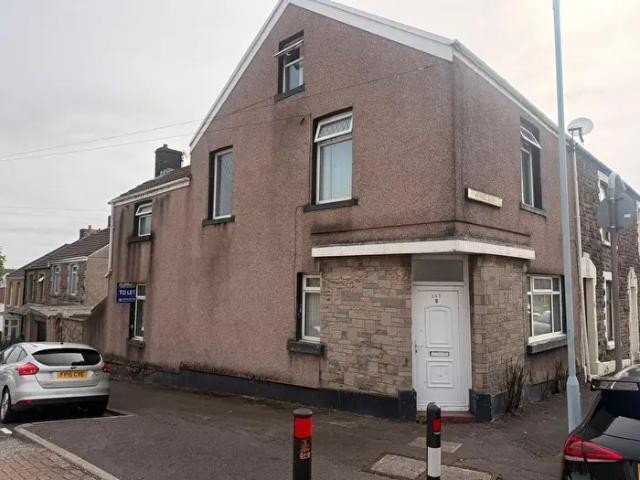 Apartment for rent in Manselton, Swansea