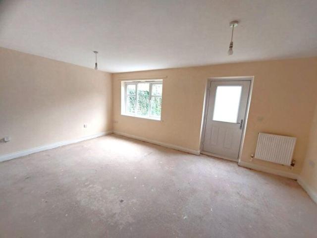 Apartment for rent in Overslade, New Bilton