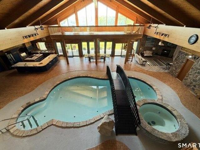 House for sale in Enfield, Connecticut