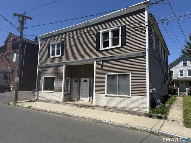 House for sale in Enfield, Connecticut