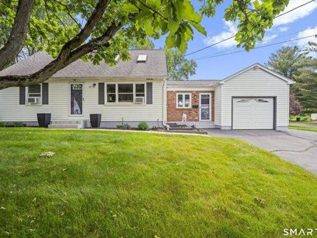 House for sale in Enfield, Connecticut
