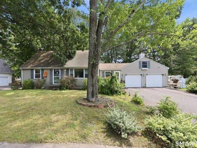 House for sale in Enfield, Connecticut