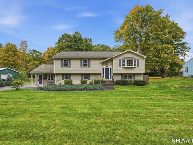 House for sale in North Thompsonville, Enfield