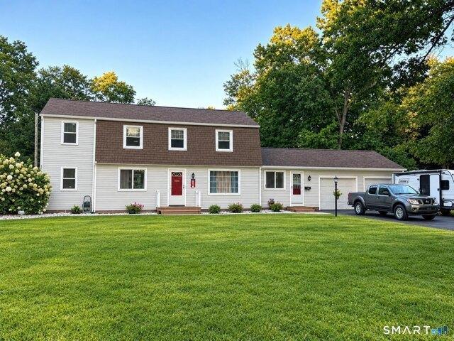 House for sale in Hazardville, Enfield