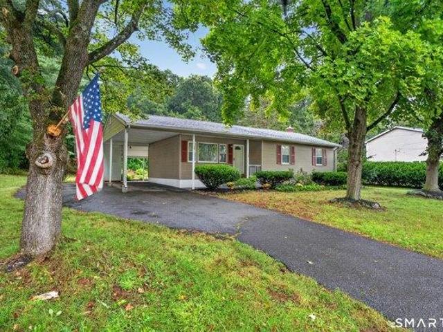 House for sale in Enfield, Capitol Planning Region