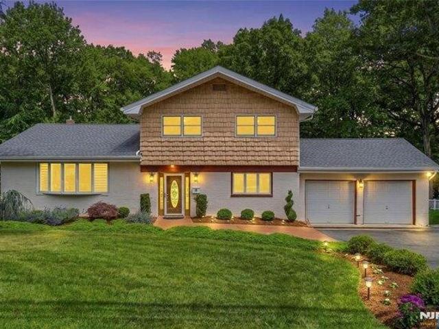 House for sale in Englewood Cliffs, Bergen County
