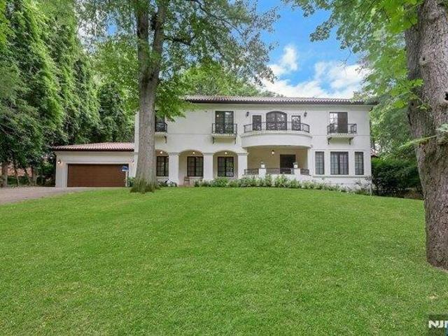 House for sale in Englewood, New Jersey