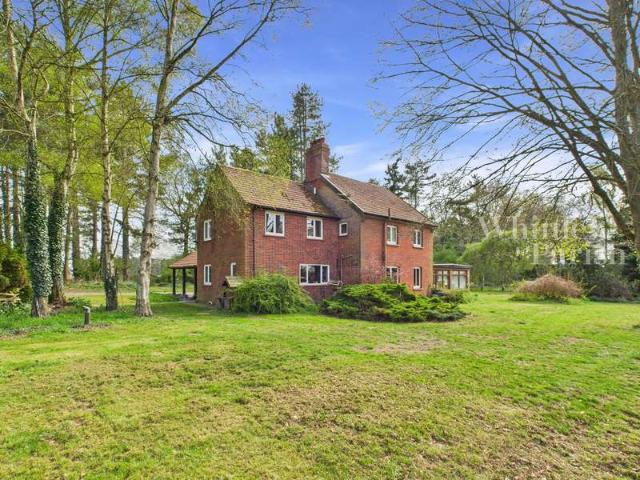 Property for sale in Garboldisham, Breckland