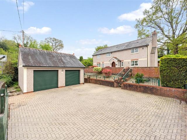 House for sale in Penrhos, Summerhill