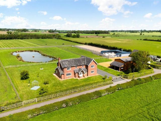 House for sale in Antrobus
